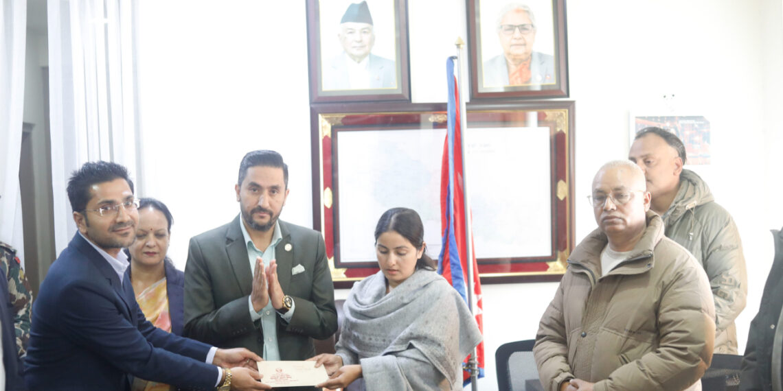 जेनजी आन्दोलनमा ज्यान गुमाएका पत्रकार रजककी श्रीमतीलाई सरकारले दियो रोजगारी